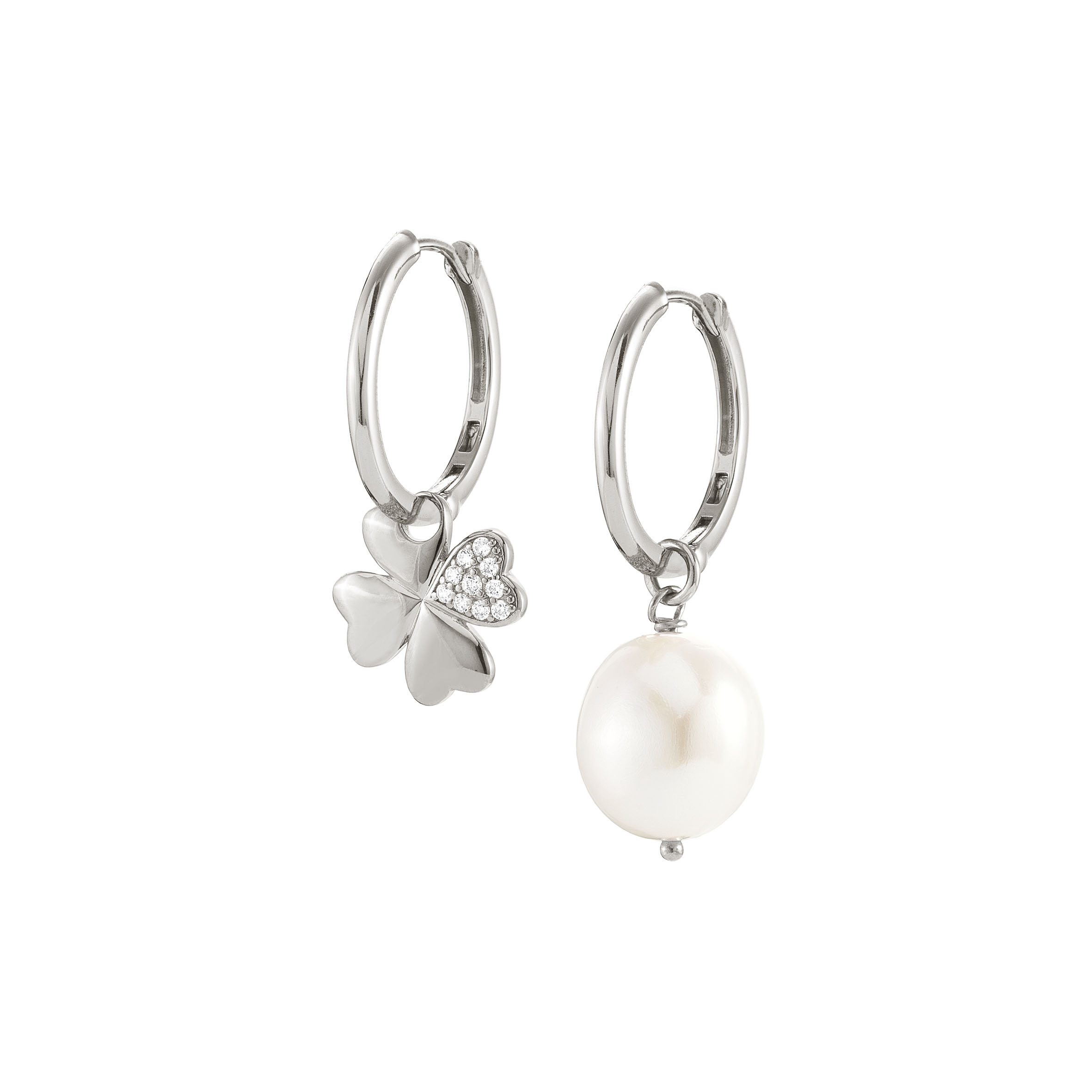 orecchini pendenti da donna